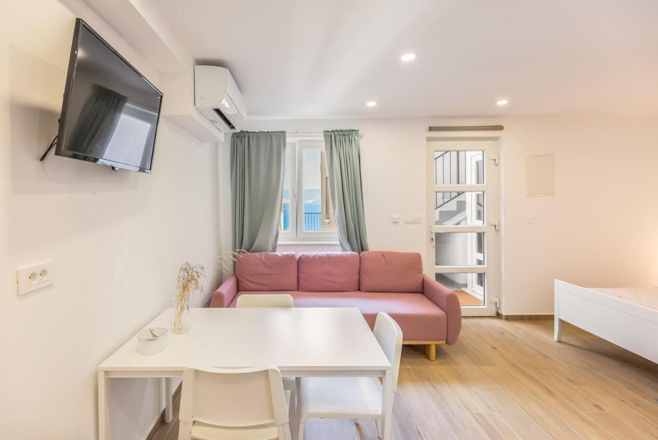 Adris Apartments Omiš Exterior foto